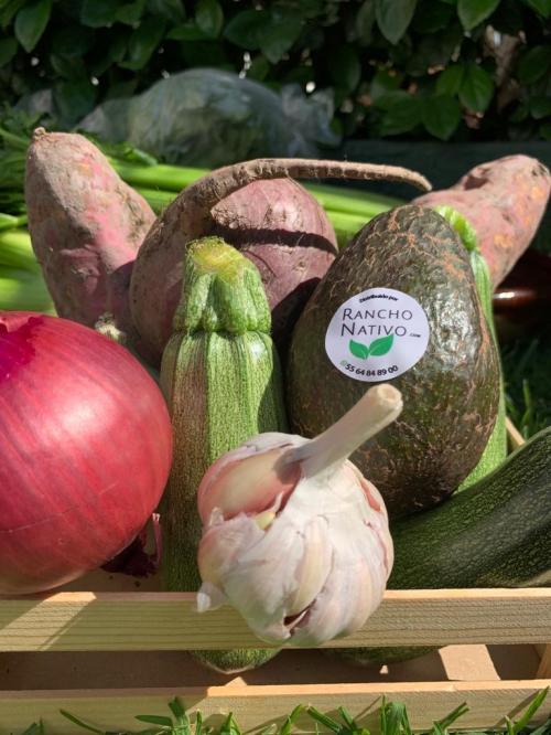 Ajo, 200 g. 3 cabezas grandes aproximadamente